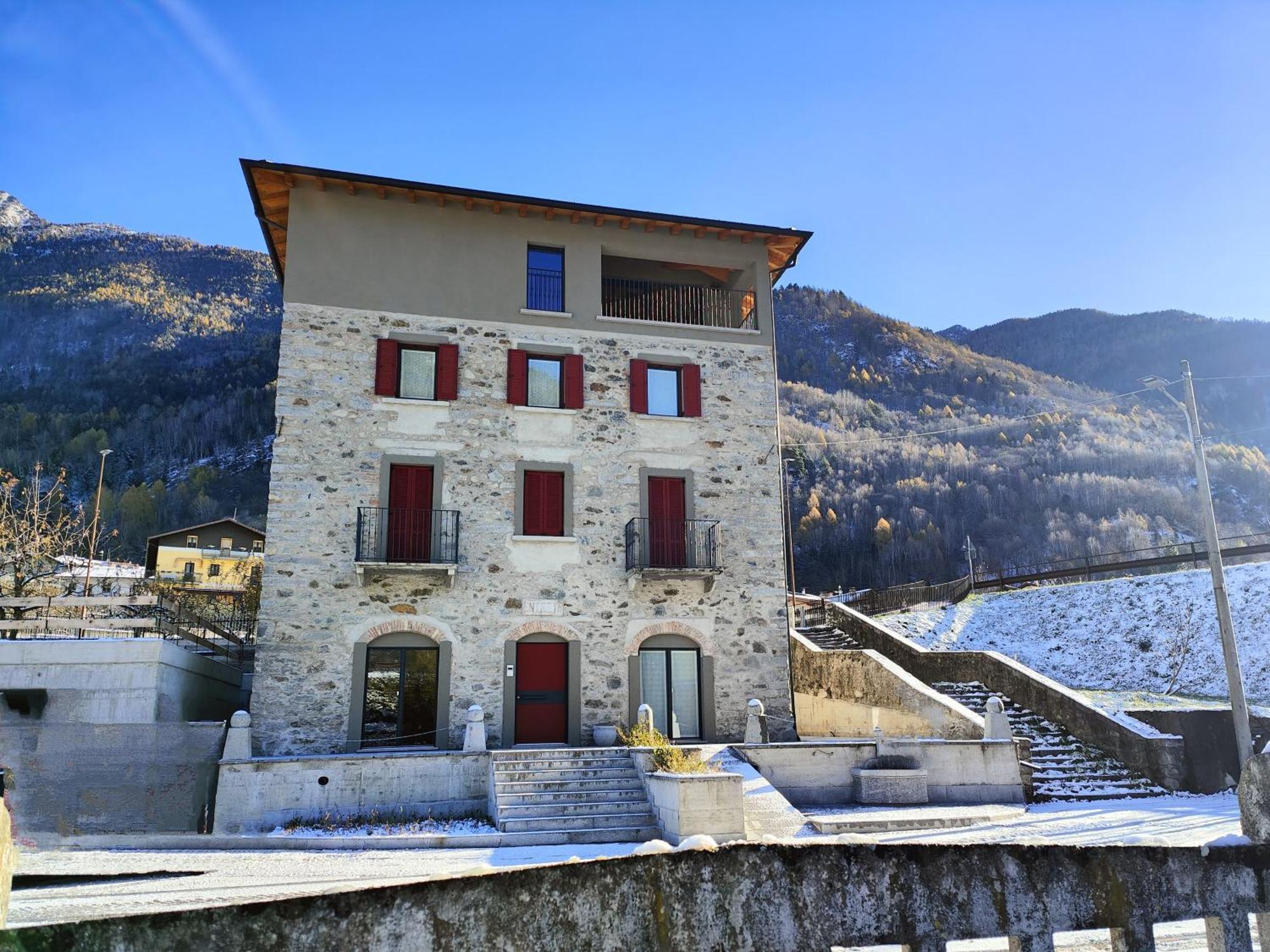 مبيت وإفطار Sonico Casa Novecentosei المظهر الخارجي الصورة